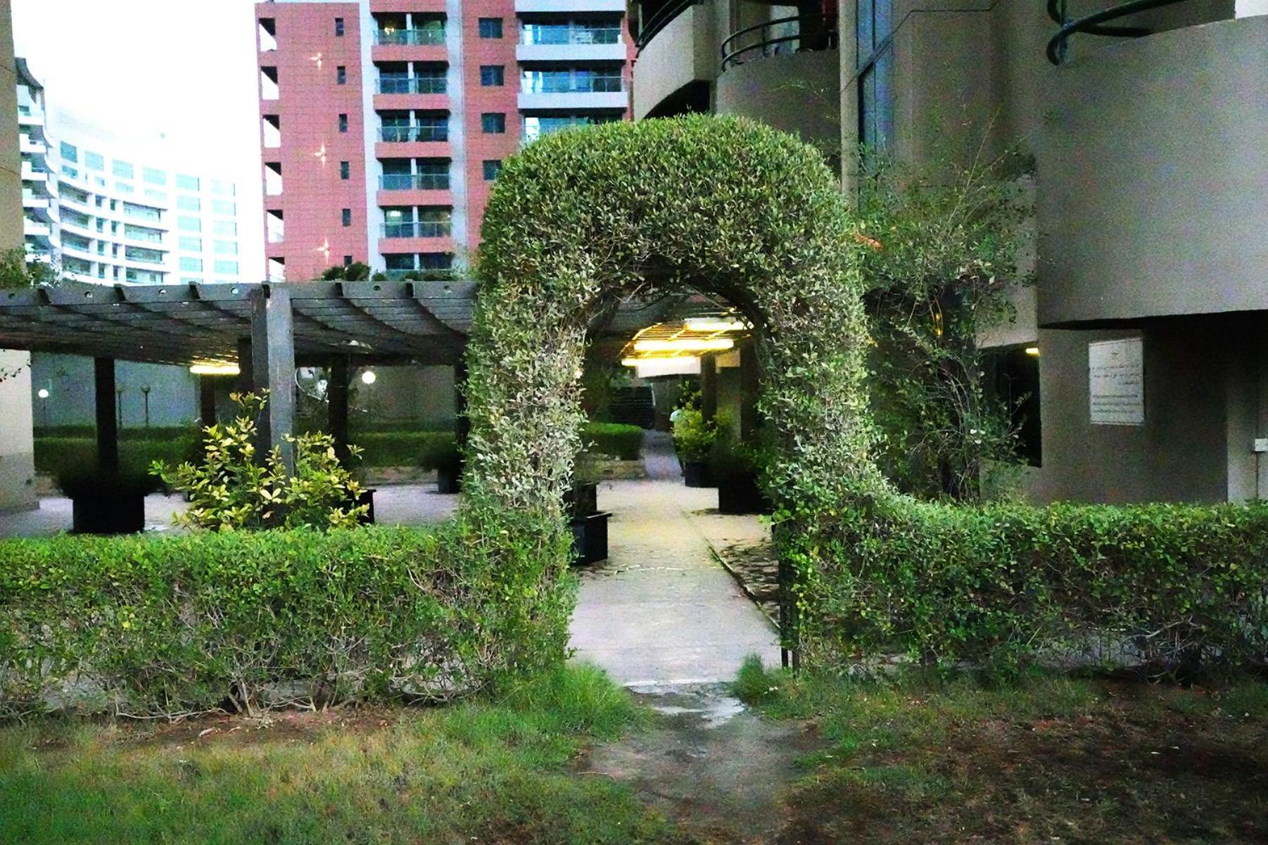 Quiet Partition Room In Tecom Barsha Heights Dubaj Kültér fotó